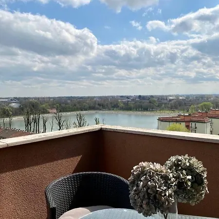 Lägenhet Casa Aurora Segrate